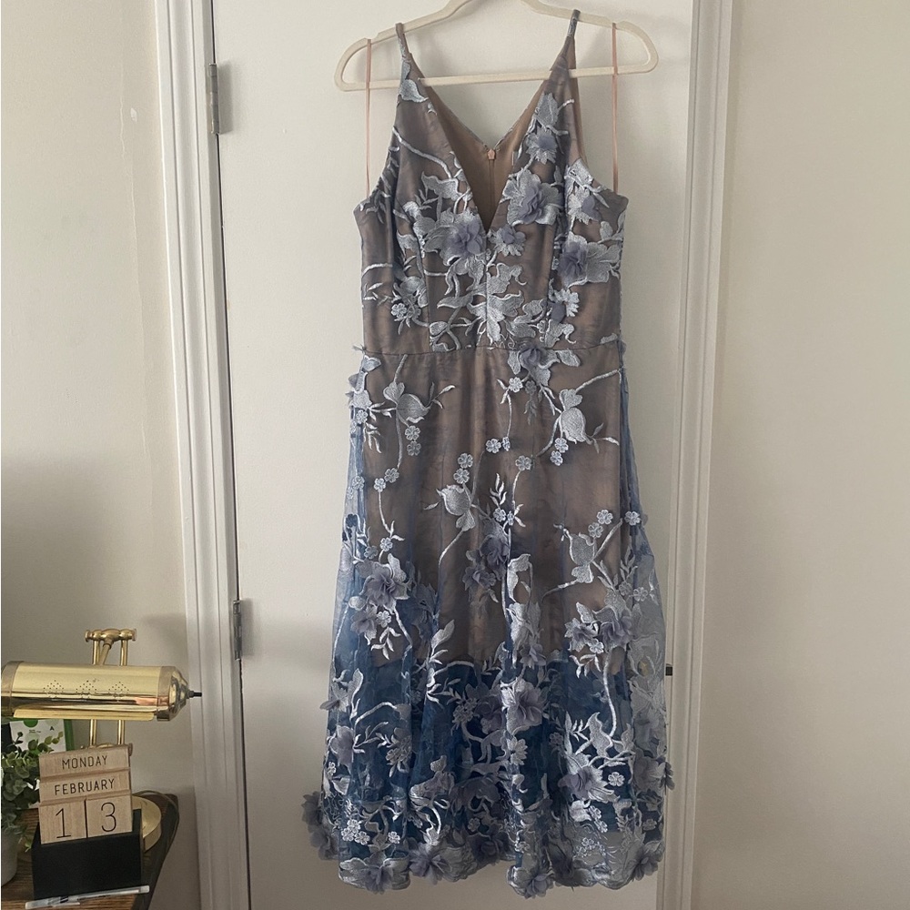 Dress The Population Lace Midi Dress-L